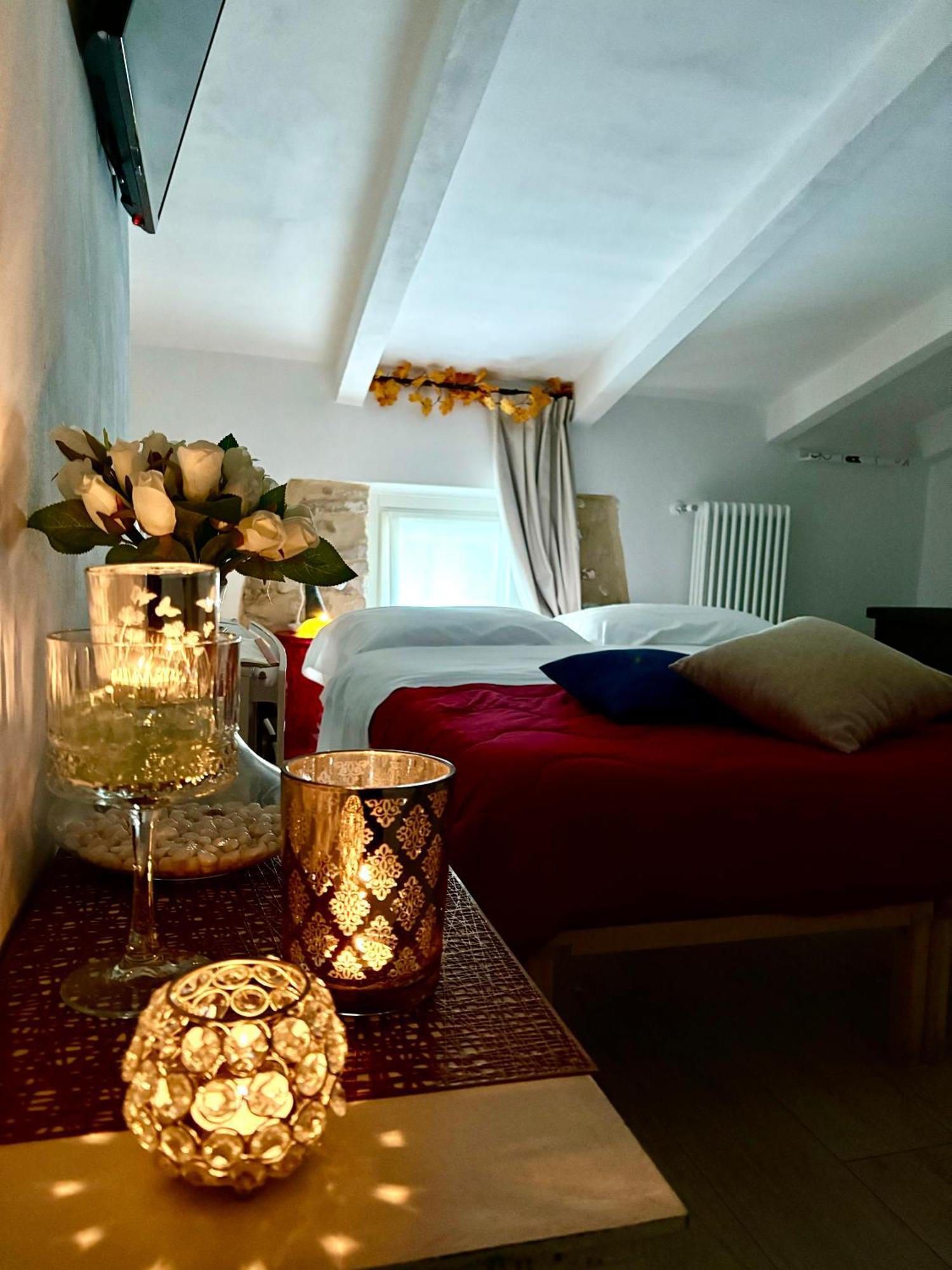 Dimora Di Charme Rooms & Apartments Peschiera del Garda Exterior foto